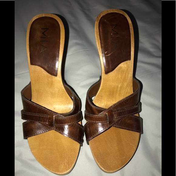 MIA Shoes - Womens wooden high heels